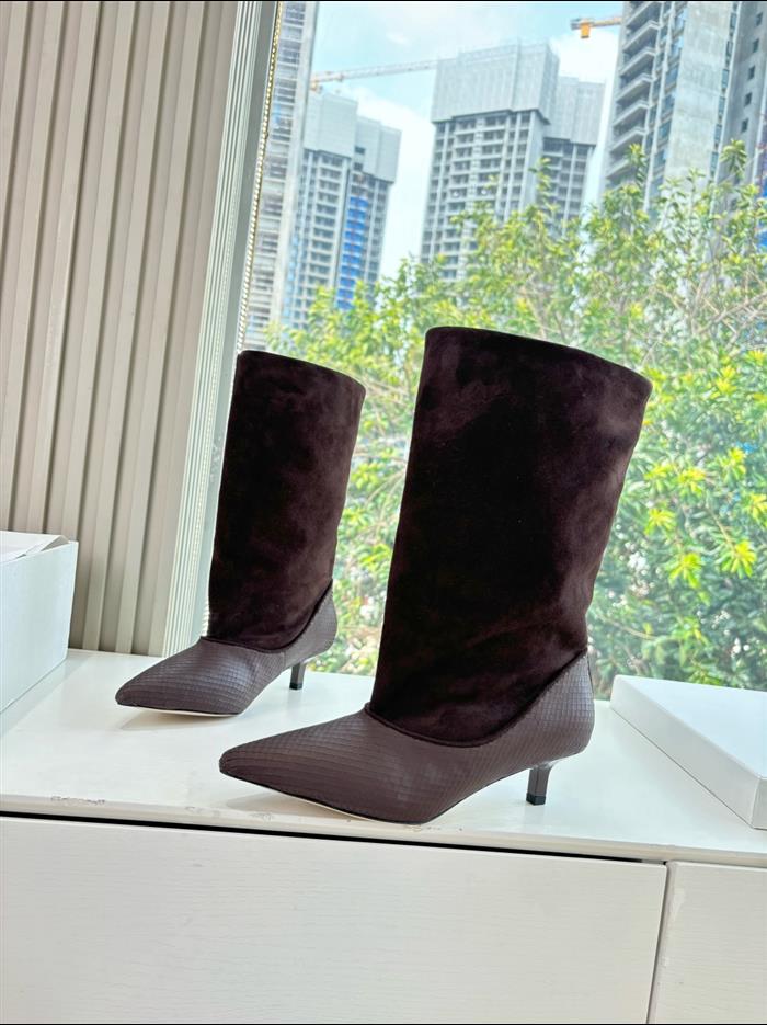 2025112817261356 410